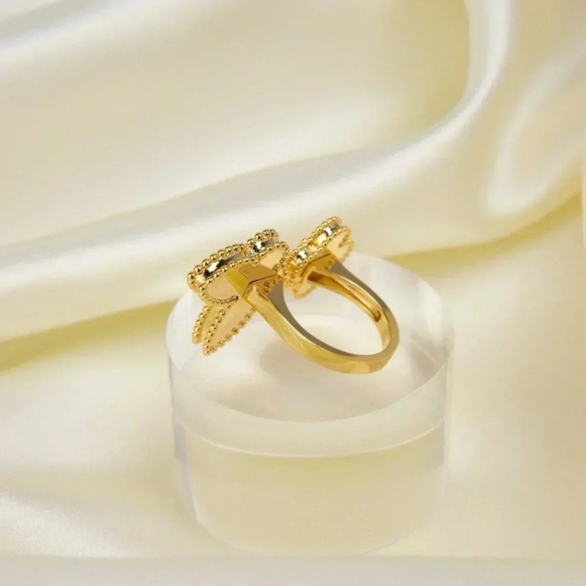 [Spark]LUCKY BETWEEN THE FINGER RING