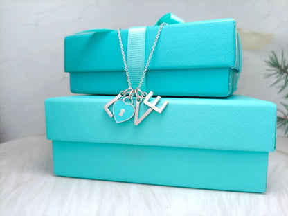[Spark Jewels]LOVE TEXT PEDANT NECKLACE