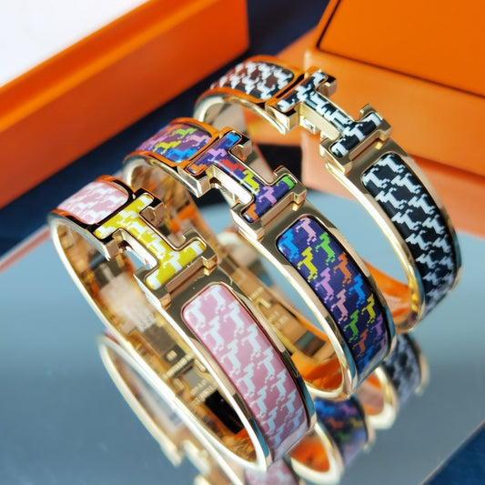 [⭐Aura]H HORSE BRACELET 12MM
