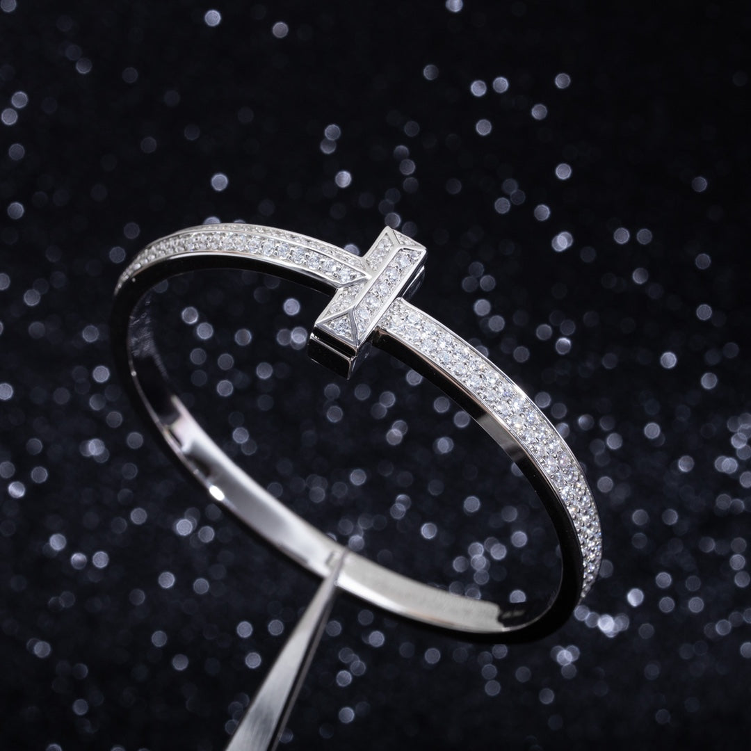 [Spark Jewels]WIDE DIAMONDS HINGED BANGLE SILVER