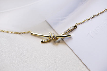 [Spark Jewels]KNOT NECKLACE GOLD DIAMONDS