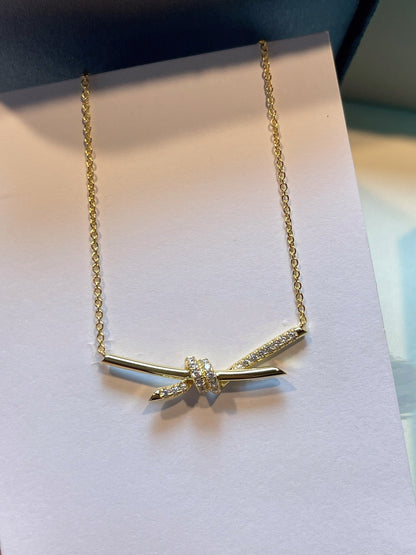 [Spark Jewels]KNOT NECKLACE GOLD DIAMONDS