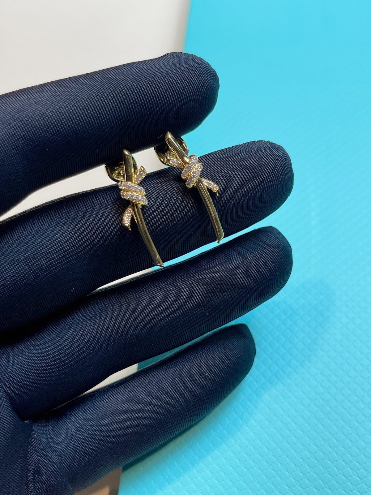 [Spark Jewels]KNOT EARRINGS GOLD DIAMOND