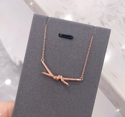 [Spark Jewels]KNOT NECKLACE DIAMONDS