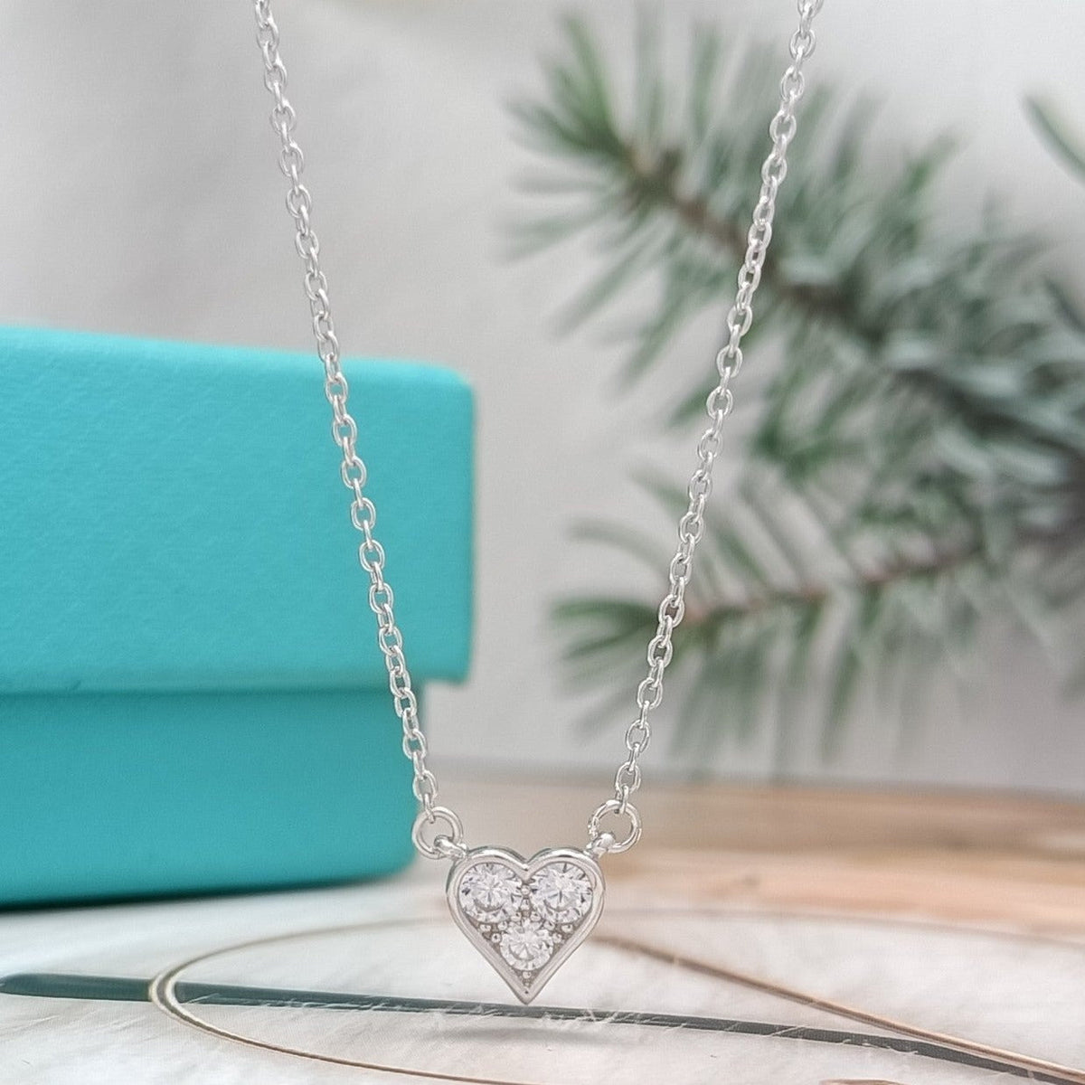 [Spark Jewels]HEART 3 DIAMONDS PEDANT NECKLACE