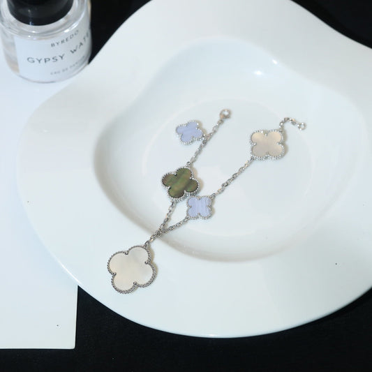 [⭐Aura]CLOVER BRACELET 5 MOTIFS MOP CHALCEDONY SILVER