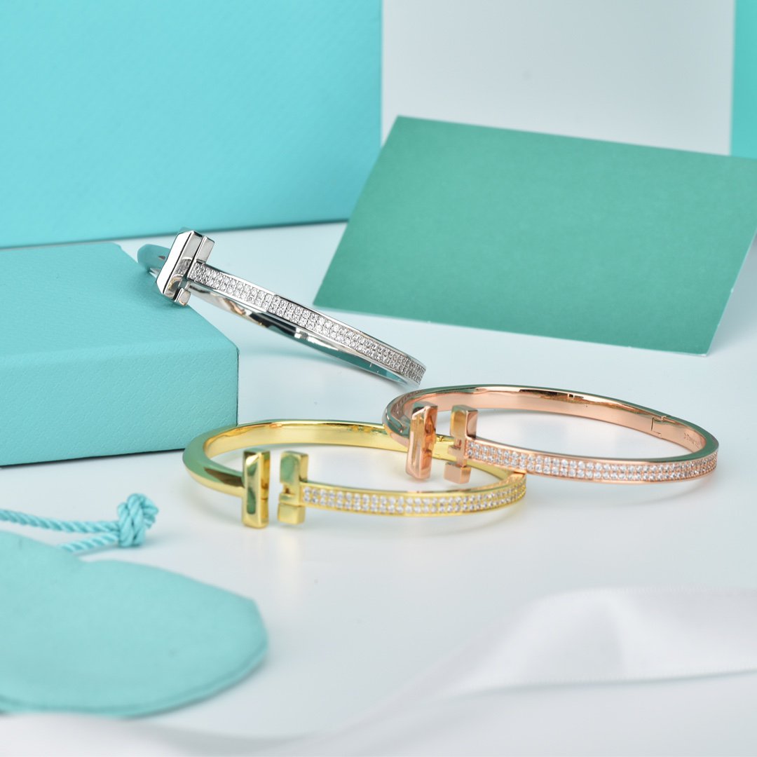 [Spark Jewels]WIDE DIAMONDS HINGED BANGLE