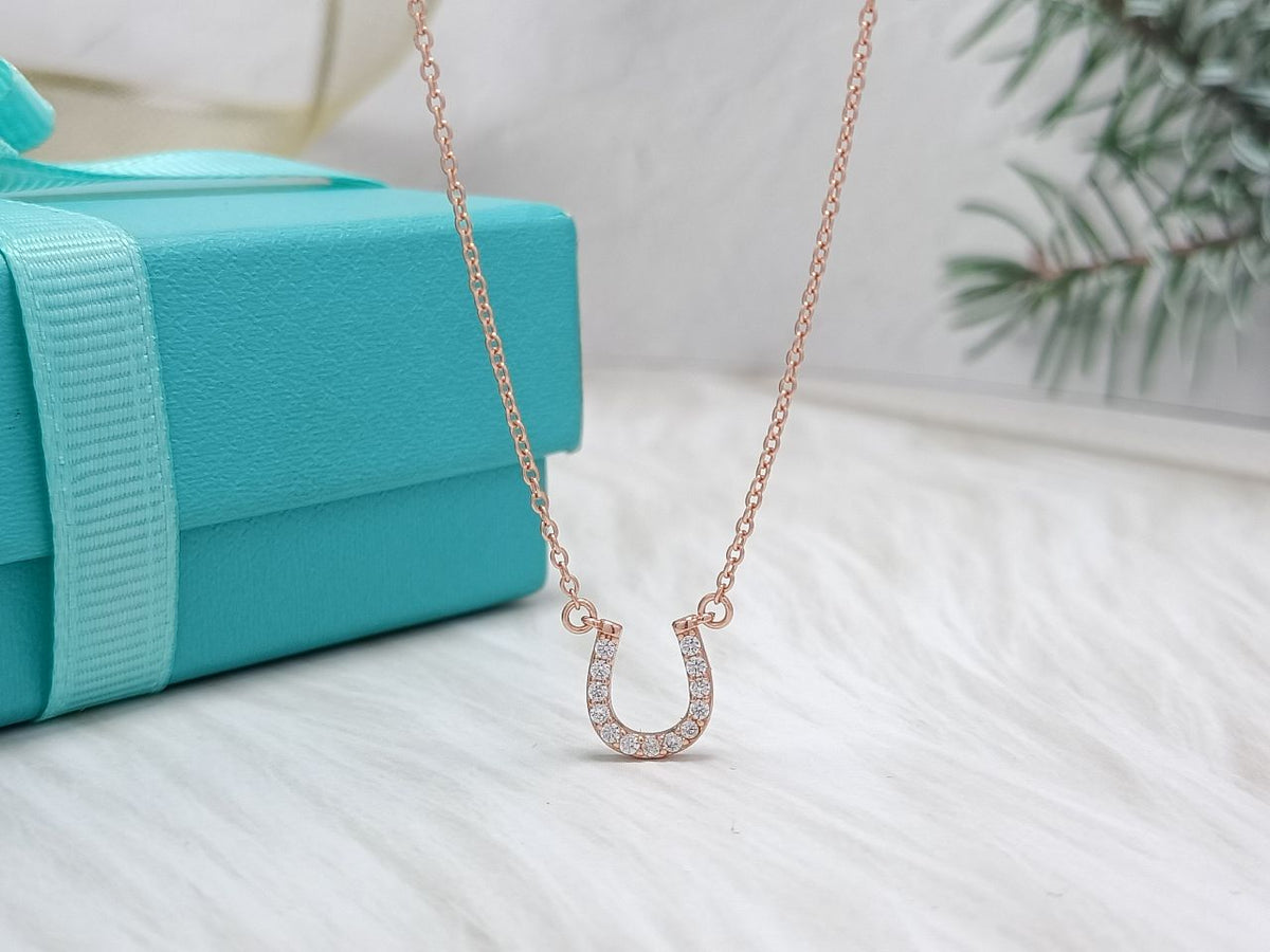 [Spark Jewels]U PEDANT DIAMOND NECKLACE