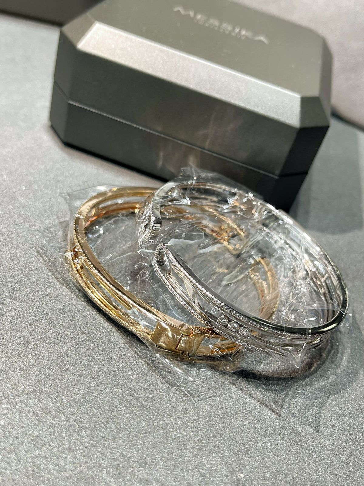 [⭐Aura]MOVE 10TH PAVED DIAMOND BRACELET