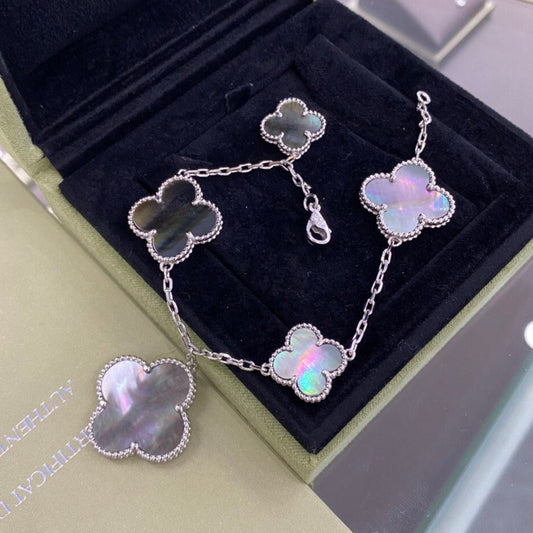 [⭐Aura]CLOVER 5 MOTIFS SIVLER DARK MOP BRACELET