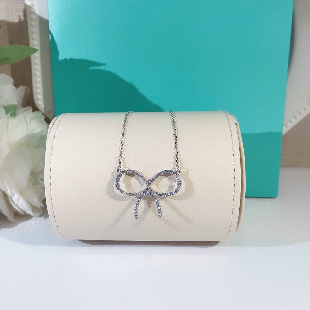 [Spark Jewels]CLAW SET RHODIUM PLATED BOW NECKLACE