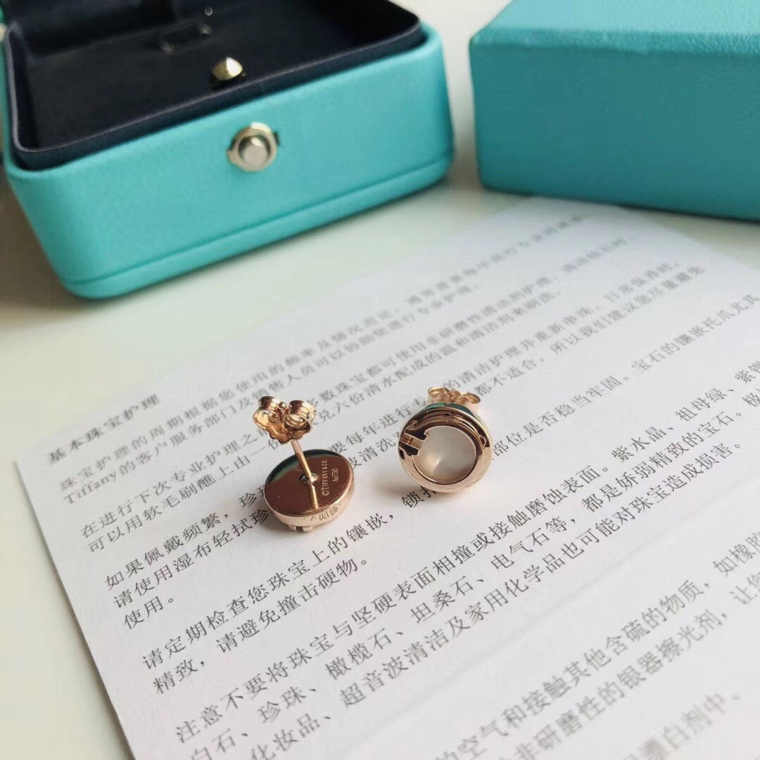 [Spark Jewels]PEARL CIRCLE EARRINGS MOTHER