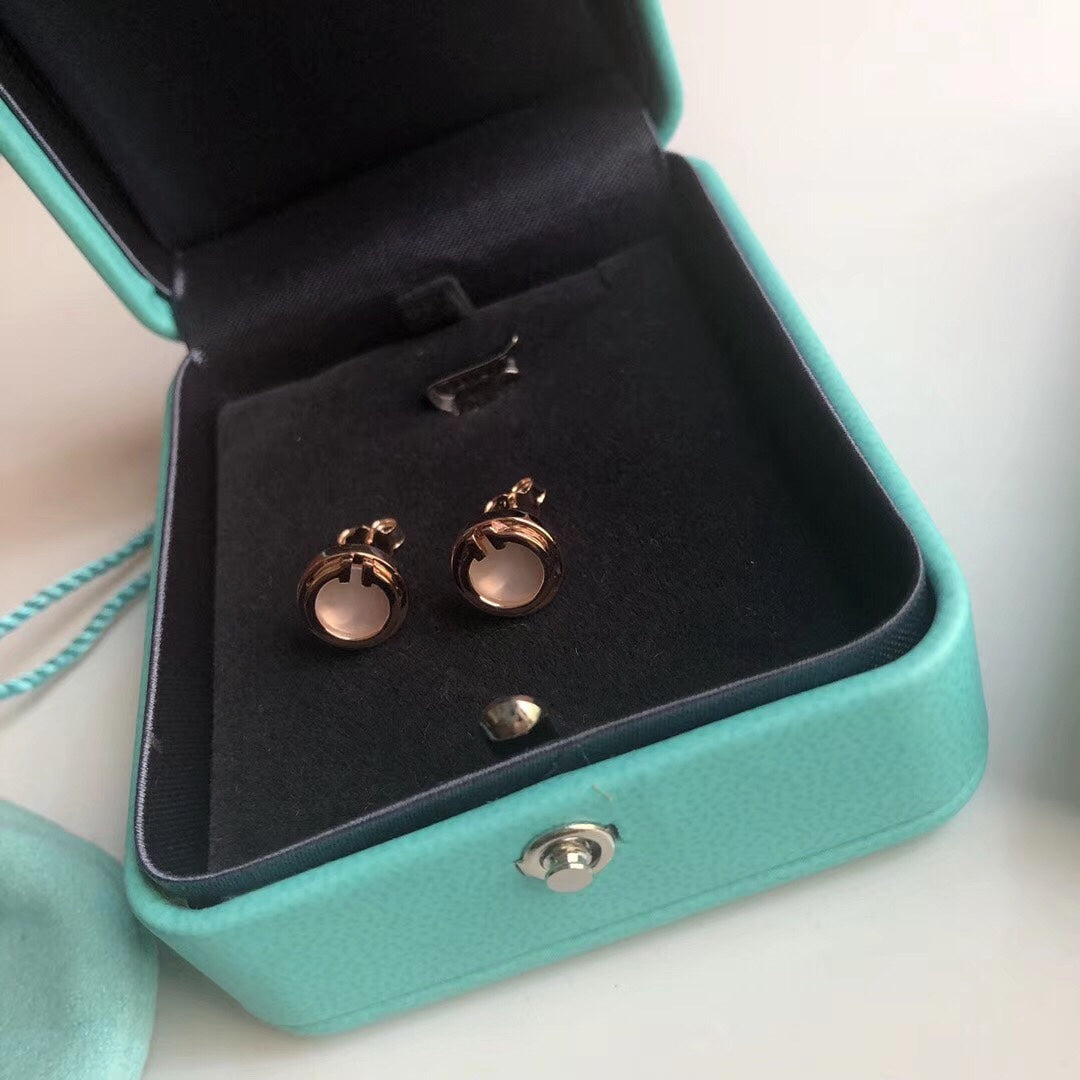 [Spark Jewels]PEARL CIRCLE EARRINGS MOTHER