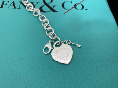 [Spark Jewels]KEY HEART CARD CHUNKY INTERLOCKING BRACELET LENGTH