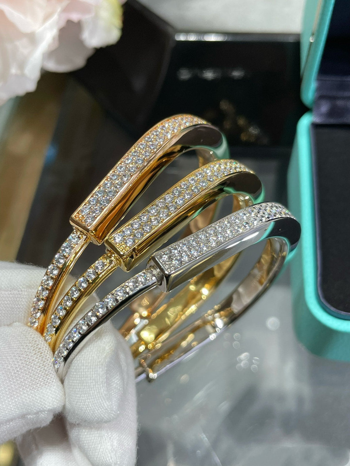 [Spark Jewels]LOCK BRACELET DIAMOND PAVED