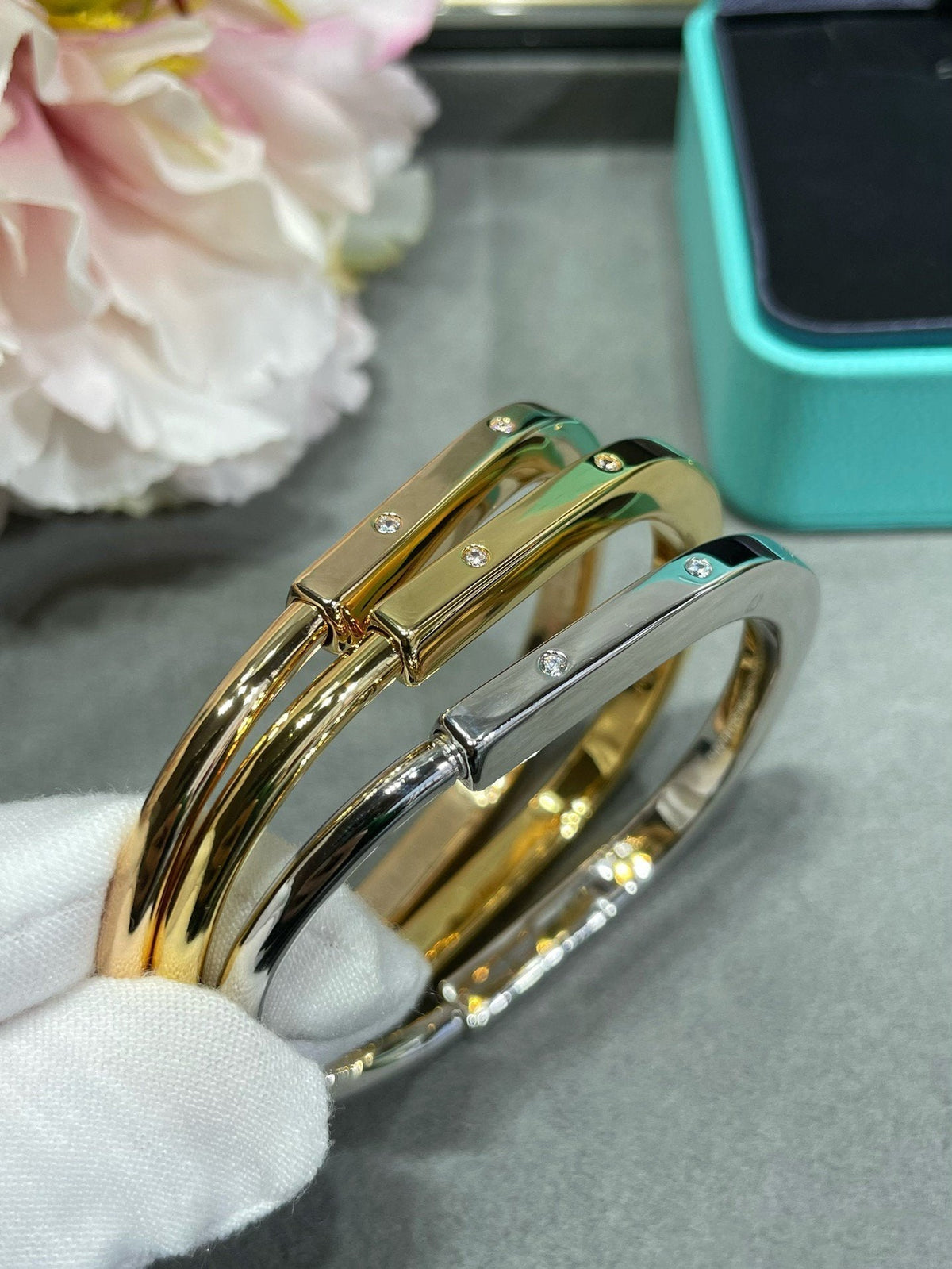 [Spark Jewels]LOCK BRACELET 8 DIAMOND