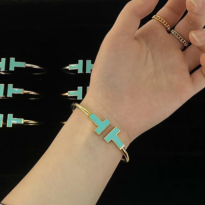 [Spark Jewels]T WIDE TURQUOISE OPEN BRACELET