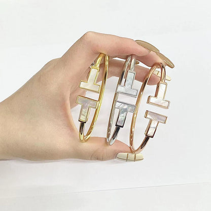 [Spark Jewels]T WIDE MOP OPEN BRACELET