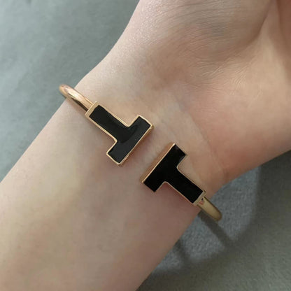 [Spark Jewels]T WIDE ONYX OPEN BRACELET