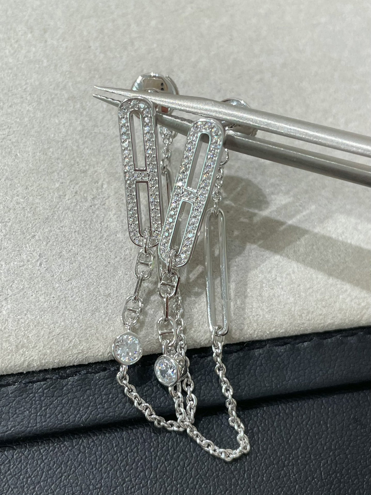 [Spark]CHAINE CHAOS DIAMOND DROP EARRINGS