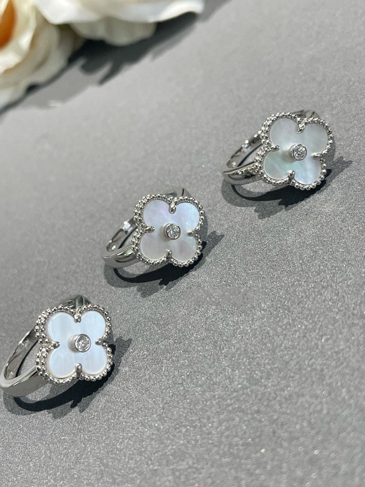 [Spark]CLOVER SILVER MOP DIAMOND RING