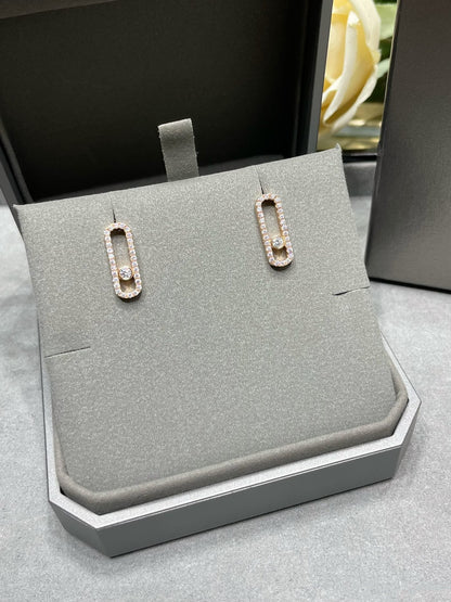 [⭐Aura]MOVE UNO STUD DIAMOND PAVED EARRINGS