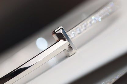 [Spark Jewels]NARROW T1 HINGED BANGLE DIAMOND SILVER