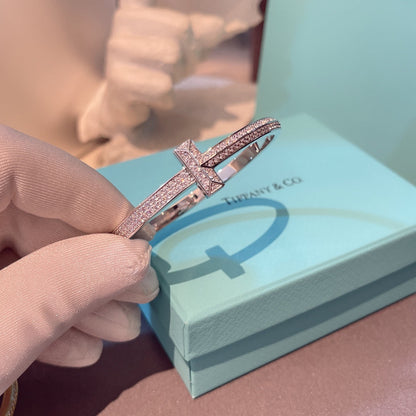 [Spark Jewels]T1 WIDE HINGED BANGLE DIAMOND PAVED BRACELET