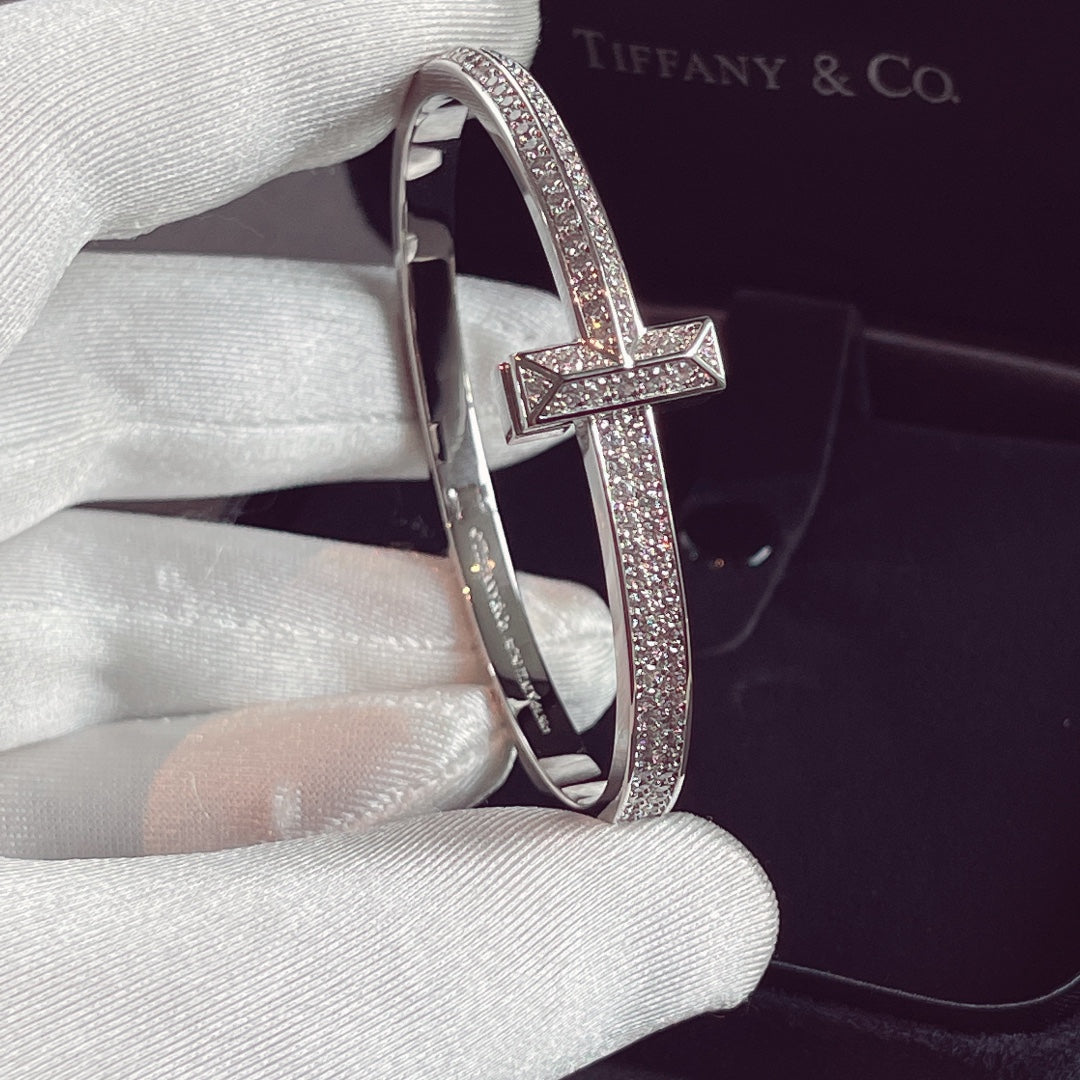 [Spark Jewels]T1 WIDE HINGED BANGLE DIAMOND PAVED BRACELET