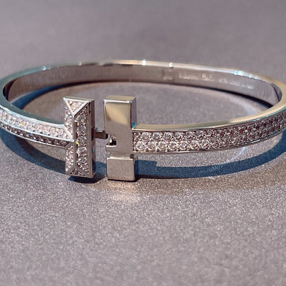 [Spark Jewels]T1 WIDE HINGED BANGLE DIAMOND PAVED BRACELET