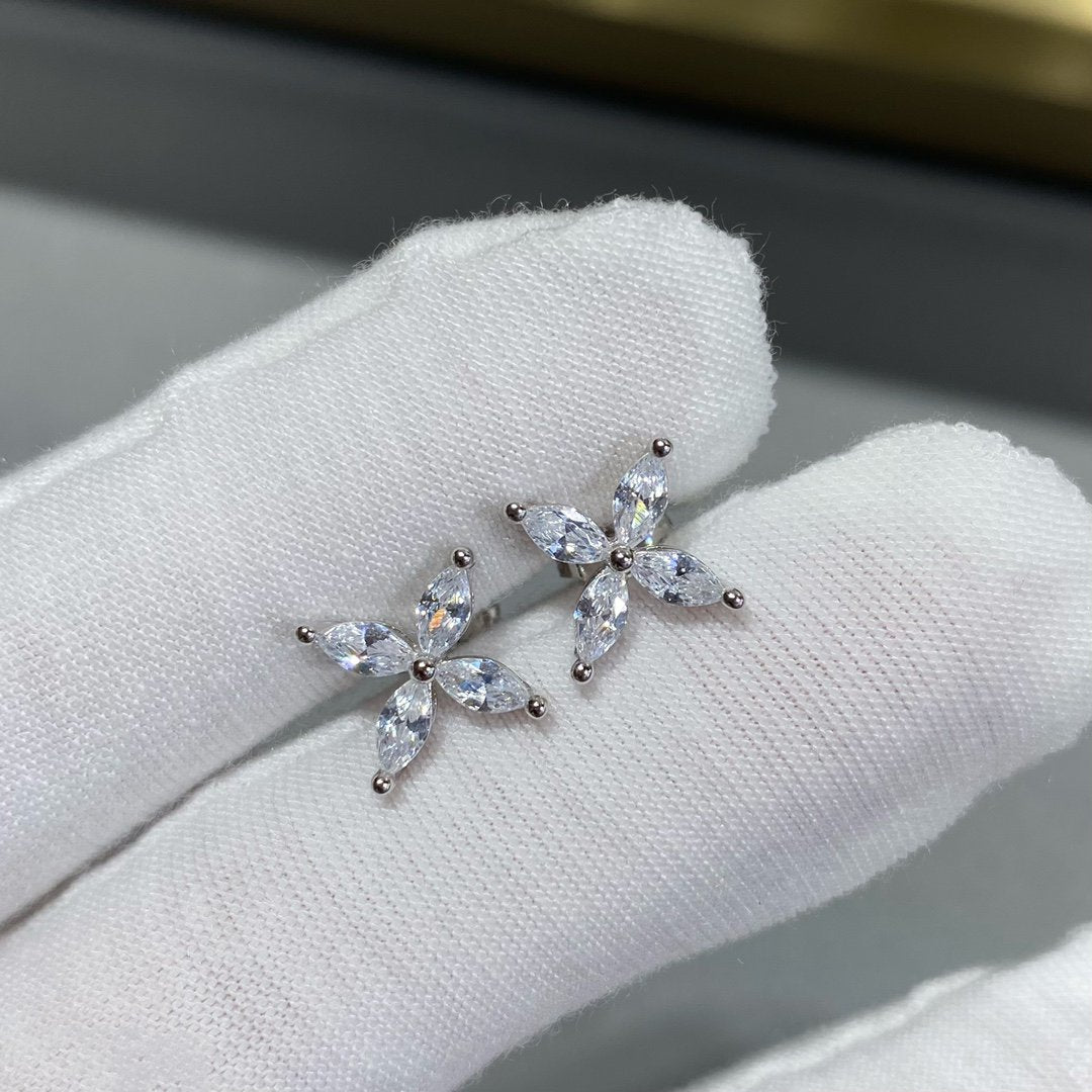 [Spark Jewels]VICTORIA SILVER DIAMOND STUD MINI EARRINGS