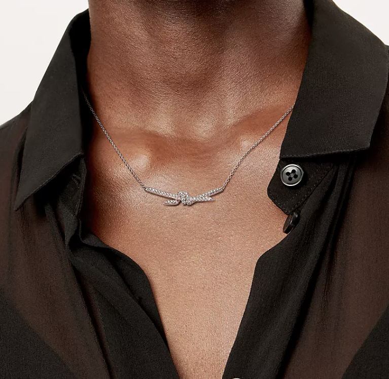 [Spark Jewels]KNOT PENDANT SILVER DIAMOND NECKLACE