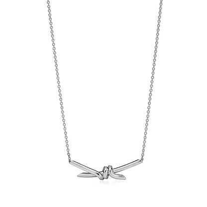 [Spark Jewels]KNOT PENDANT SILVER DIAMOND NECKLACE