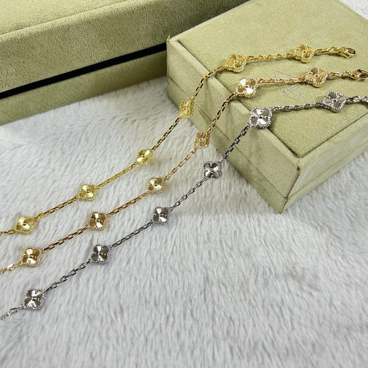[⭐Aura]CLOVER 6 MOTIF DIAMOND BRACELET