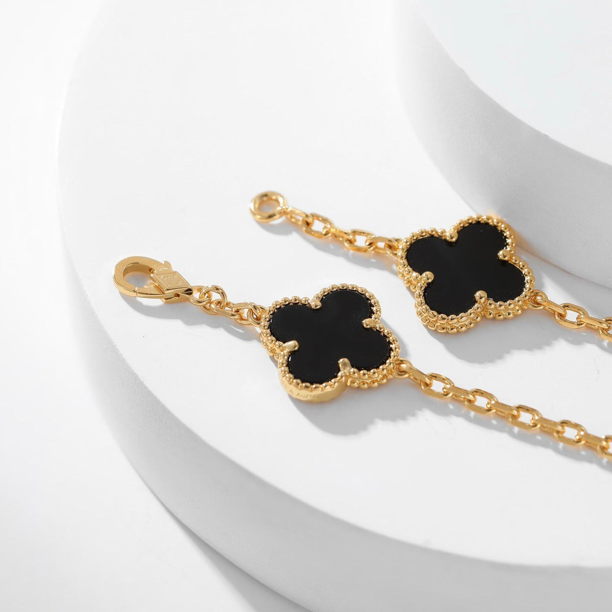[Spark]CLOVER 10 MOTIFS ONYX NECKLACE