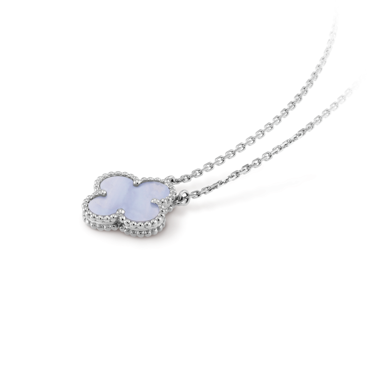 [⭐Spark]CLOVER 15MM BLUE CHALCEDONY NECKLACE SILVER