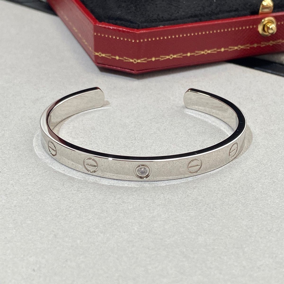 [Spark]LOVE BRACELET 6.1MM 1 DIAMOND OPEN CUFF