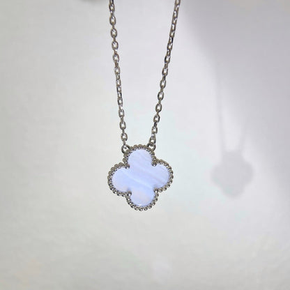 [⭐Spark]CLOVER 15MM BLUE CHALCEDONY NECKLACE SILVER