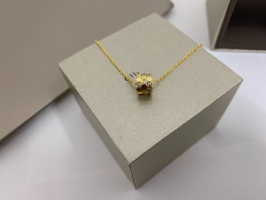 [⭐Aura]BEE LOVE DIAMOND NECKLACE