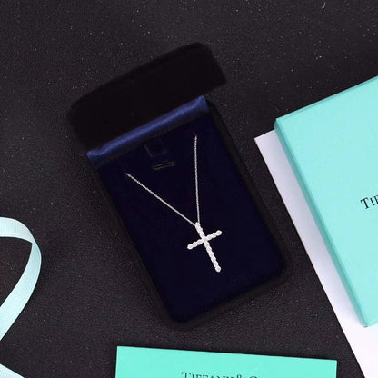 [Spark Jewels]MOISSANITE STONE CROSS PENDANT NECKLACE SIMULATED DIAMOND CROSS CHOKER