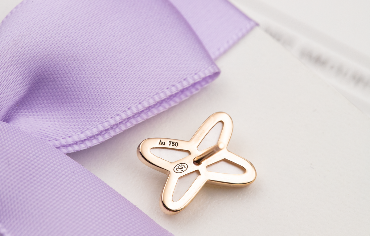 [⭐Spark]JEUX DE WHITE MOP ROSE GOLD DIAMOND EARRINGS