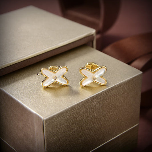 [⭐Aura]JEUX DE WHITE MOP GOLD DIAMOND EARRINGS