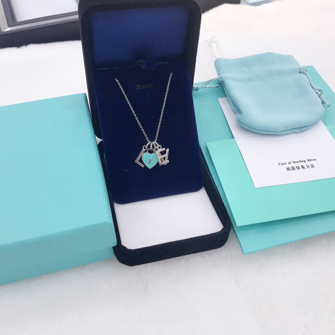 [Spark Jewels]COLLAR LOVE PLATA NECKLACE