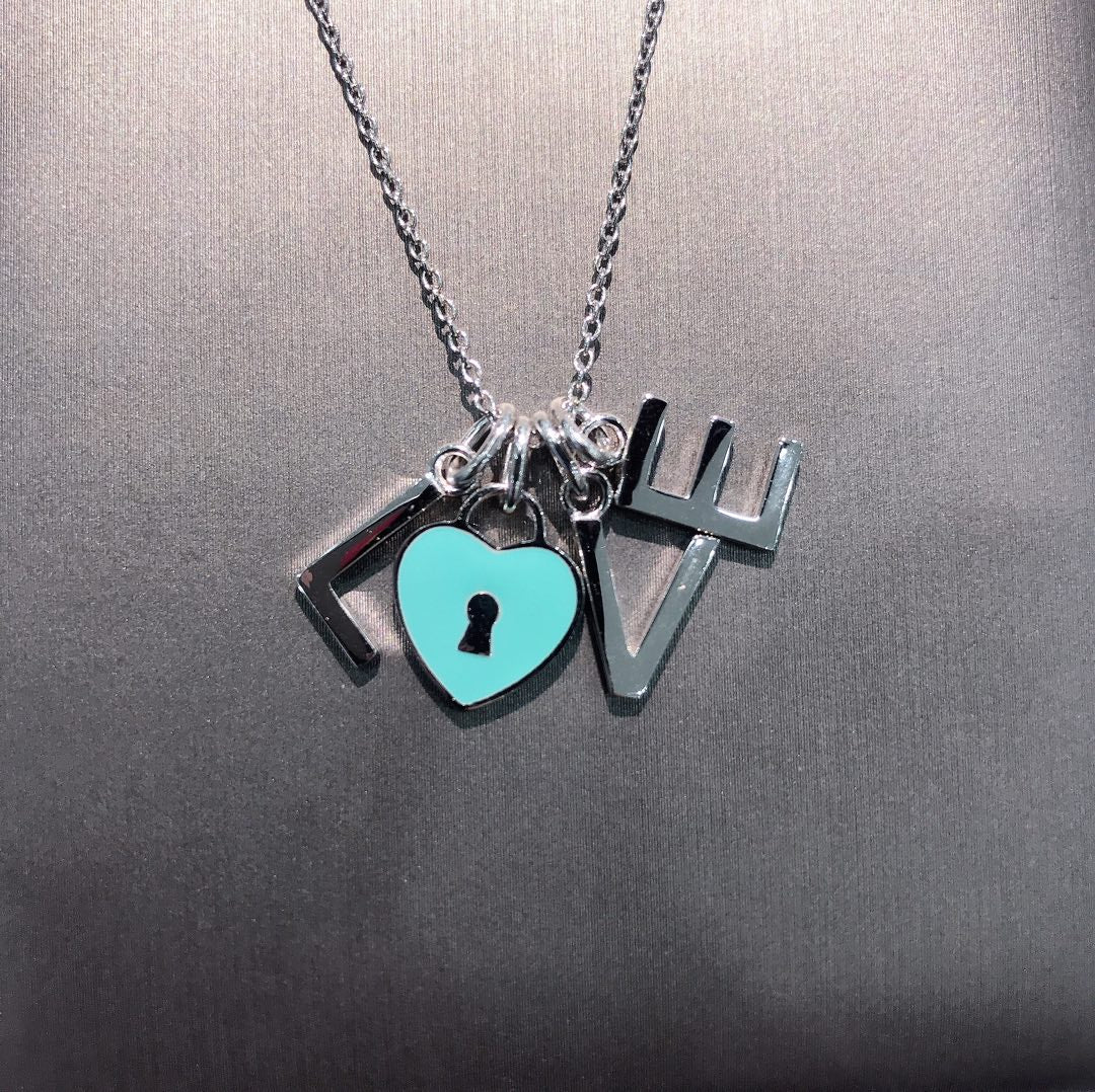 [Spark Jewels]COLLAR LOVE PLATA NECKLACE