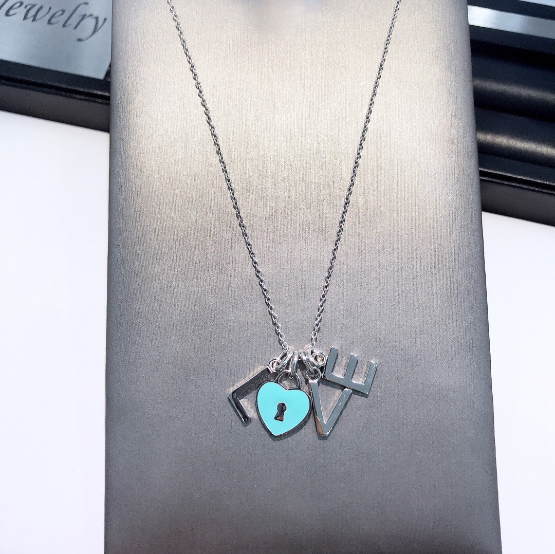 [Spark Jewels]COLLAR LOVE PLATA NECKLACE