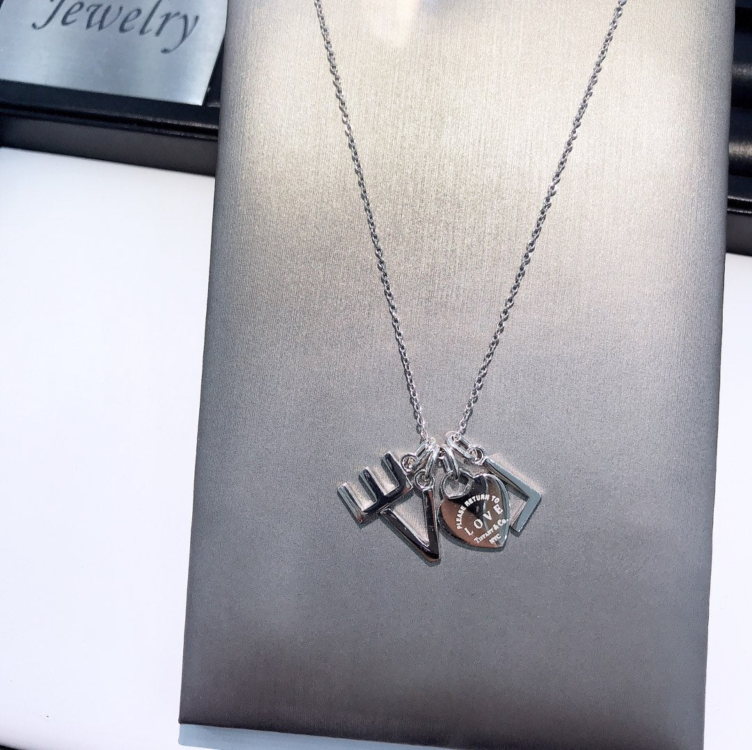 [Spark Jewels]COLLAR LOVE PLATA NECKLACE