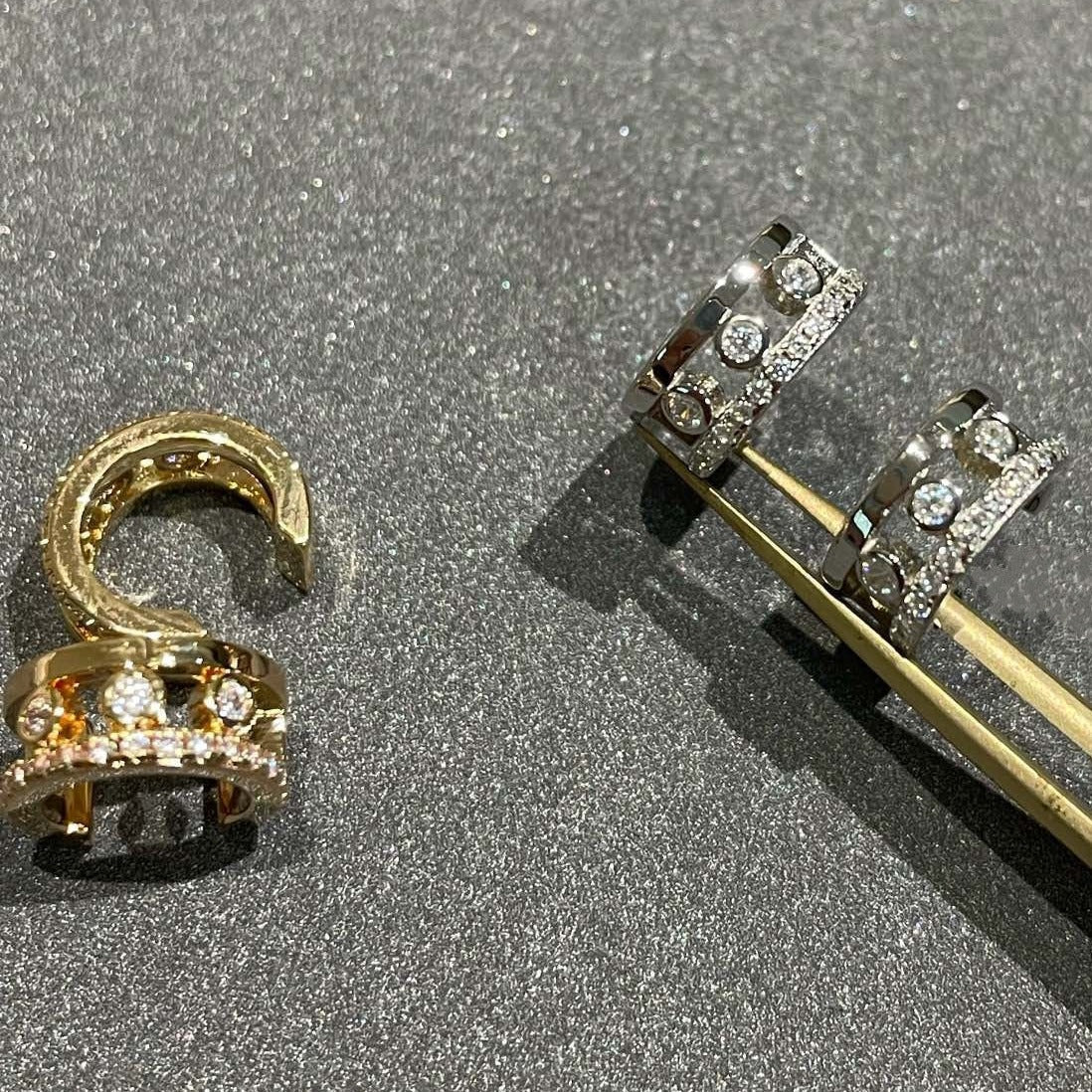 [⭐Aura]MOVE ROMANE EARRINGS DIAMOND