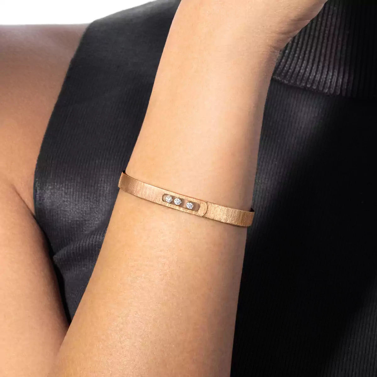 [⭐Aura]Move Noa Ciselé bangle