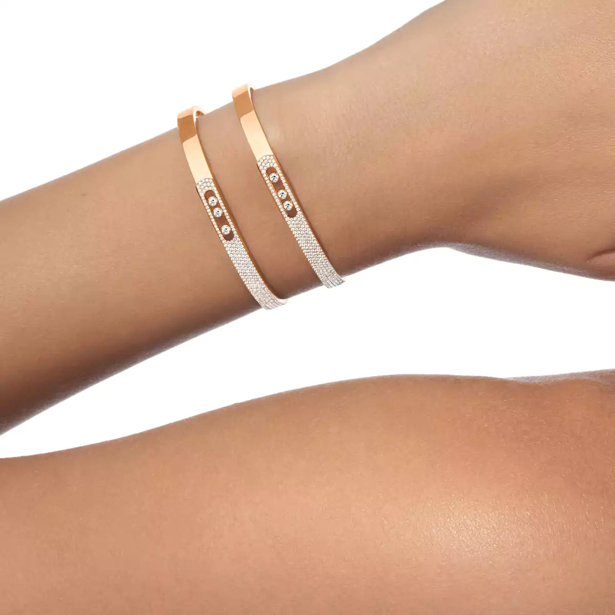 [⭐Aura]Move Noa Rose Gold Pavé Diamond Bangle Bracelet