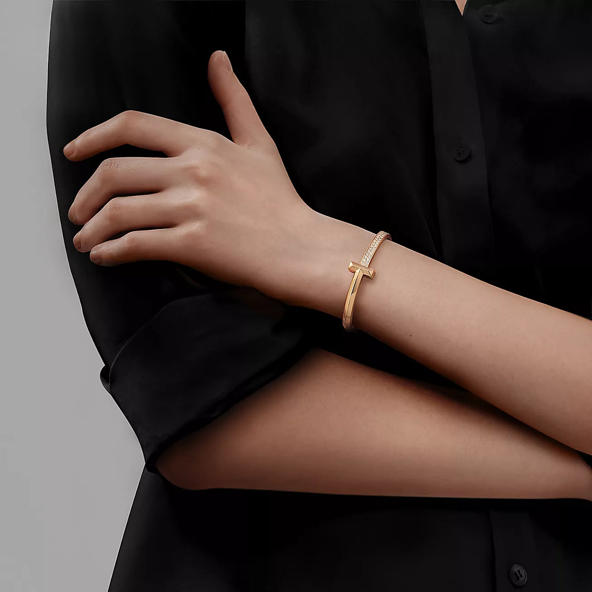 [Spark Jewels]T1 WIDE DIAMOND HINGED BANGLE PINK GOLD